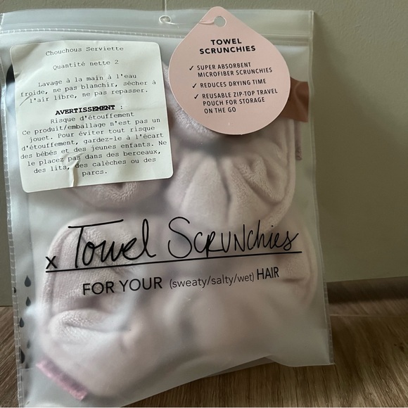 KITSCH - NWT - Microfiber Towel Scrunchies - Blush - Picture 4 of 5
